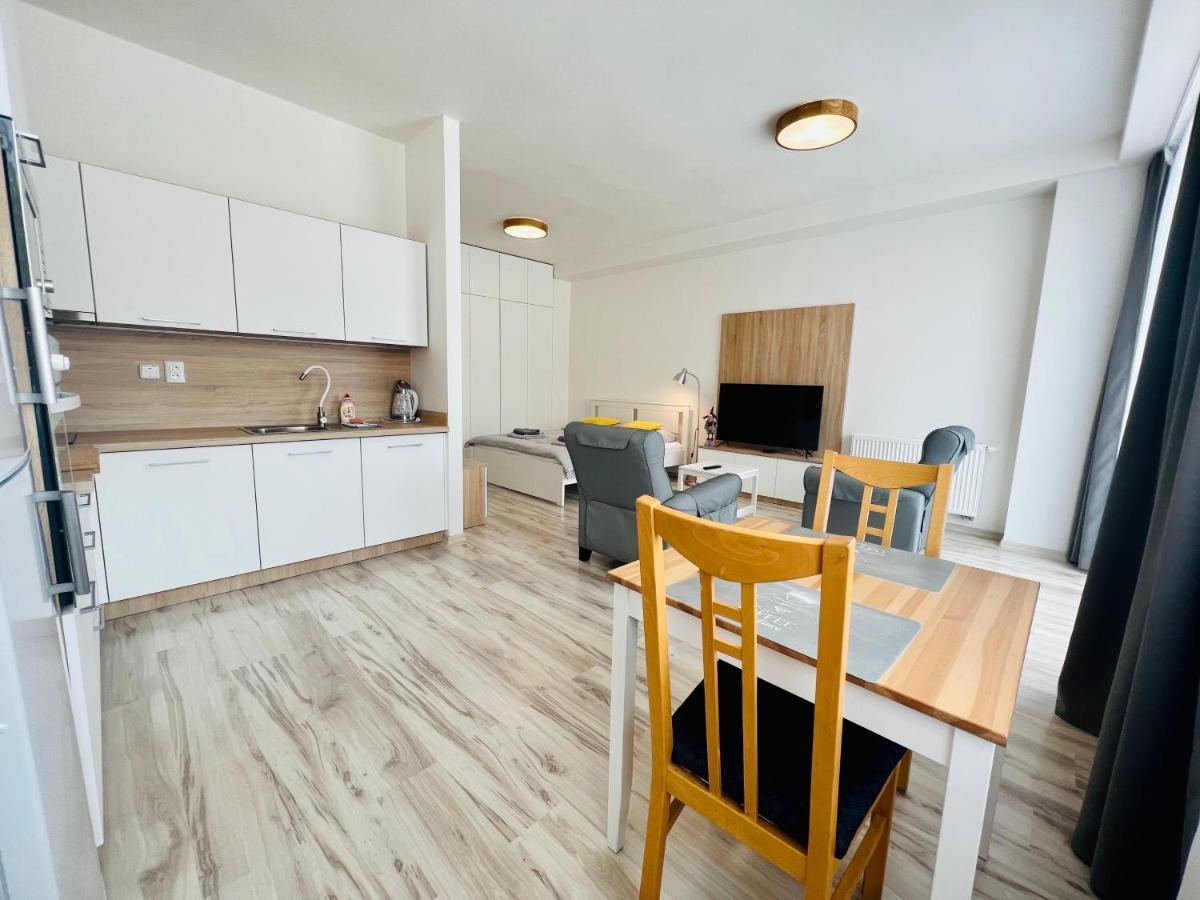 Apartman Liptov Np9 Liptovský Mikuláš Exterior foto